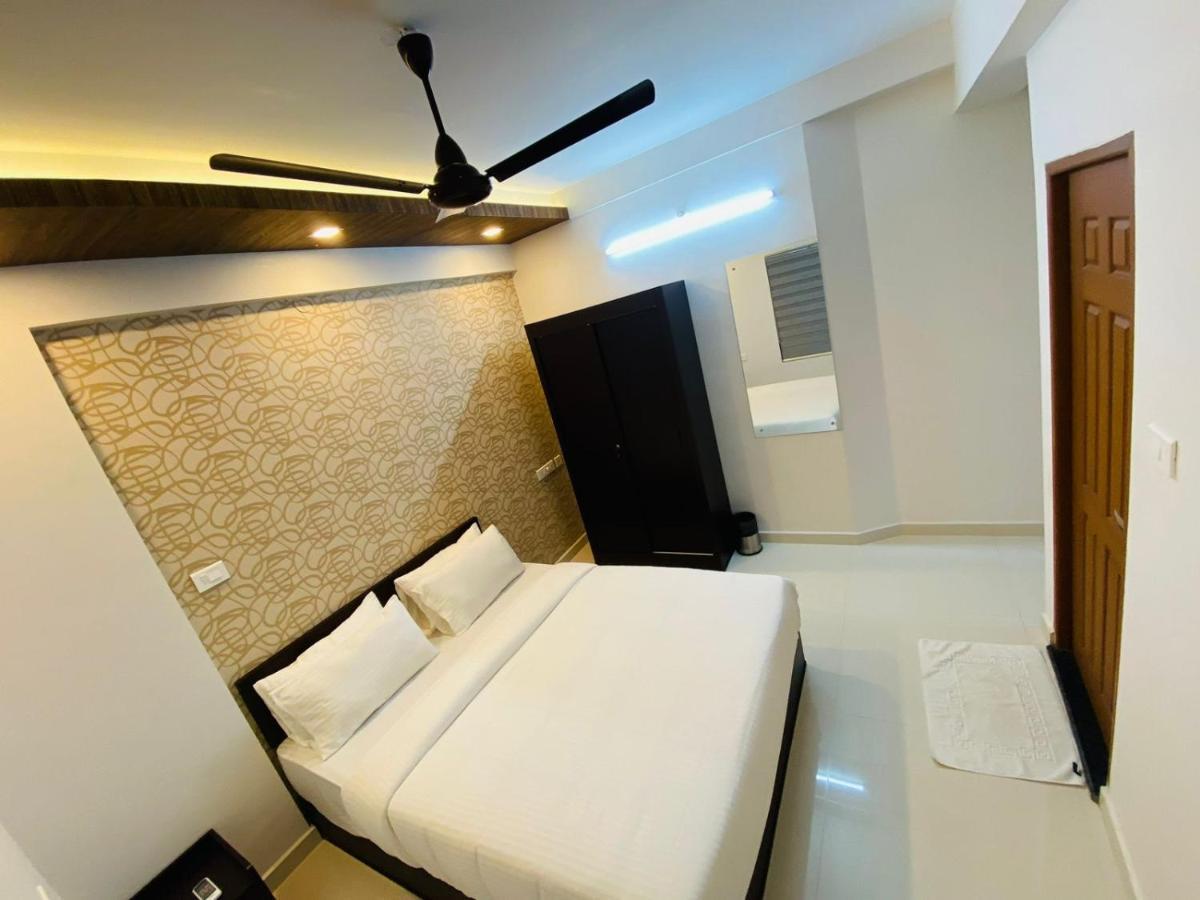 Hotel Nujoom Rooms & Apartments Kochi エクステリア 写真